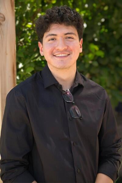 Alberto Campos Headshot